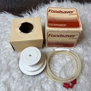 FoodSaver by Tilia Vacuum Sealing Attachment for Wide Mouth Canning Jars NIB